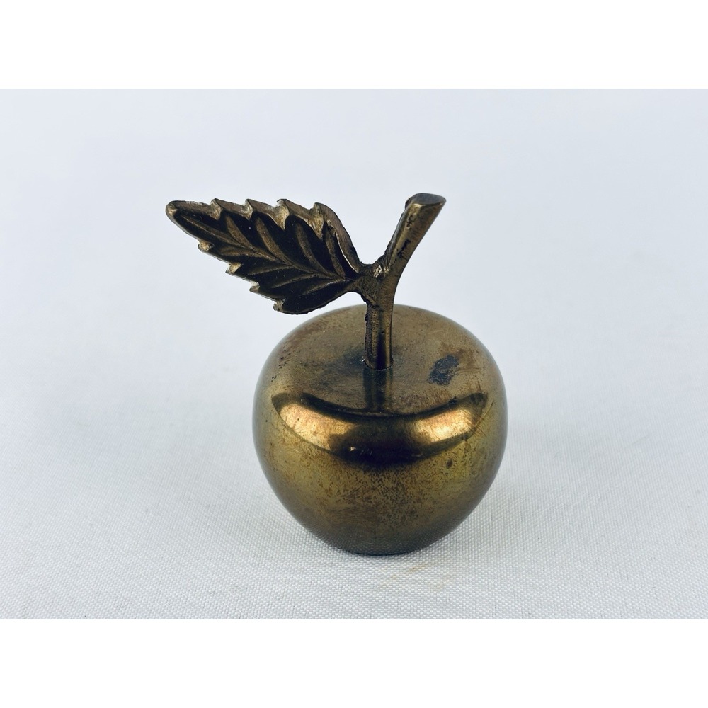 Vintage Brass Apple w/Stem & Leaf Fruit Small Decor Gift Teacher Paperweight